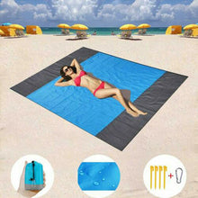 Load image into Gallery viewer, Waterproof Beach Mat/ Blanket-Folding - travelprosonline